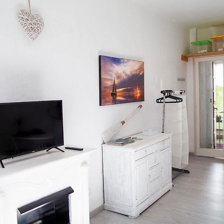 Lago Maggiore Lesa Elena Home Extérieur photo